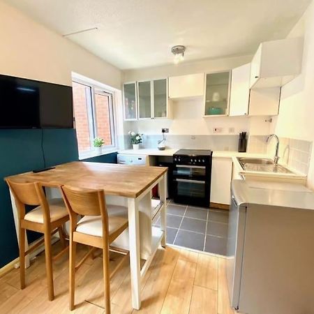 Lovely Apt In City Centre Leeds Apartment Лийдс Екстериор снимка